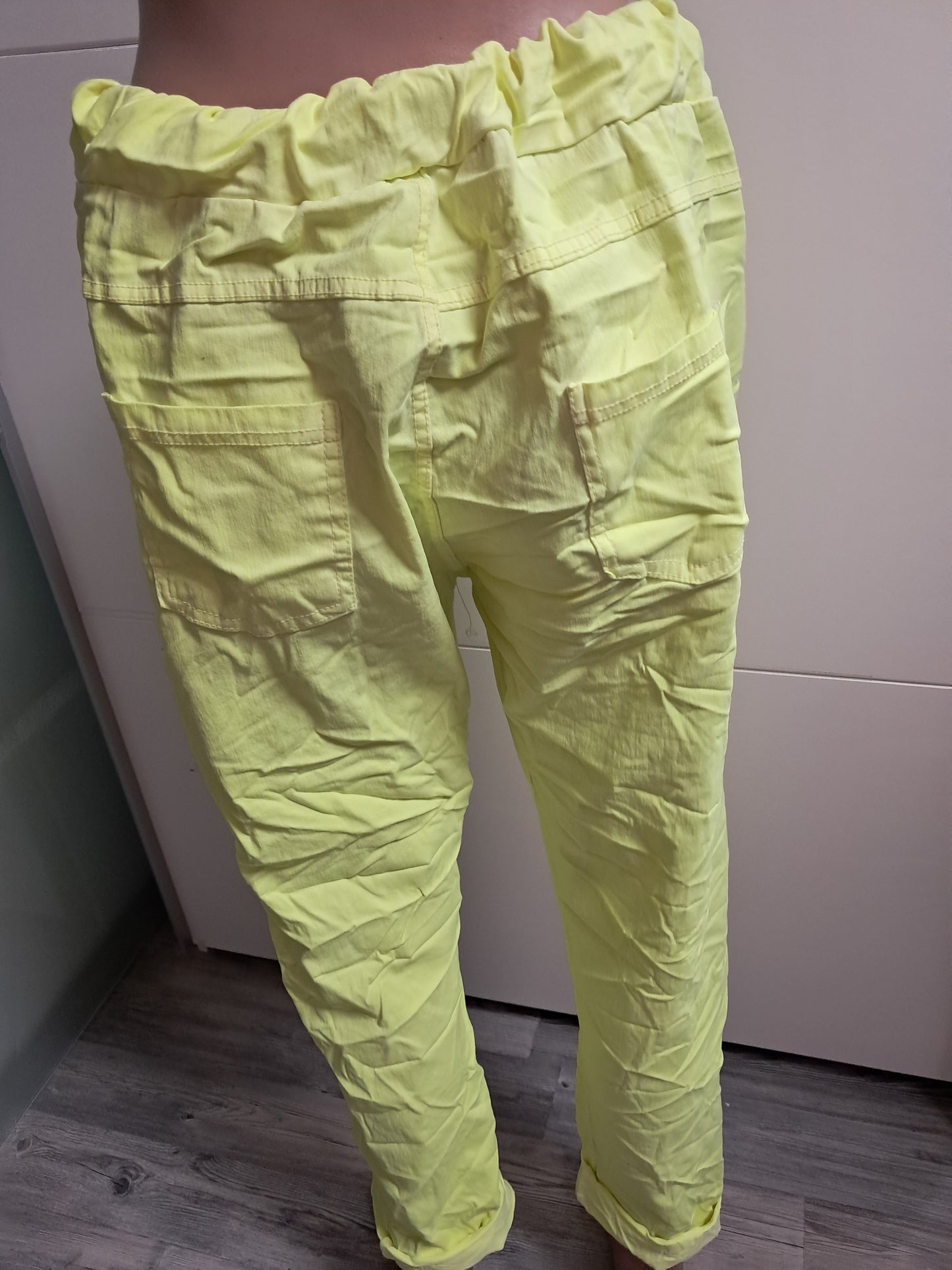 Stretch Hosen mit Rundum Gummizug bis Gr. 44/46 tragbar