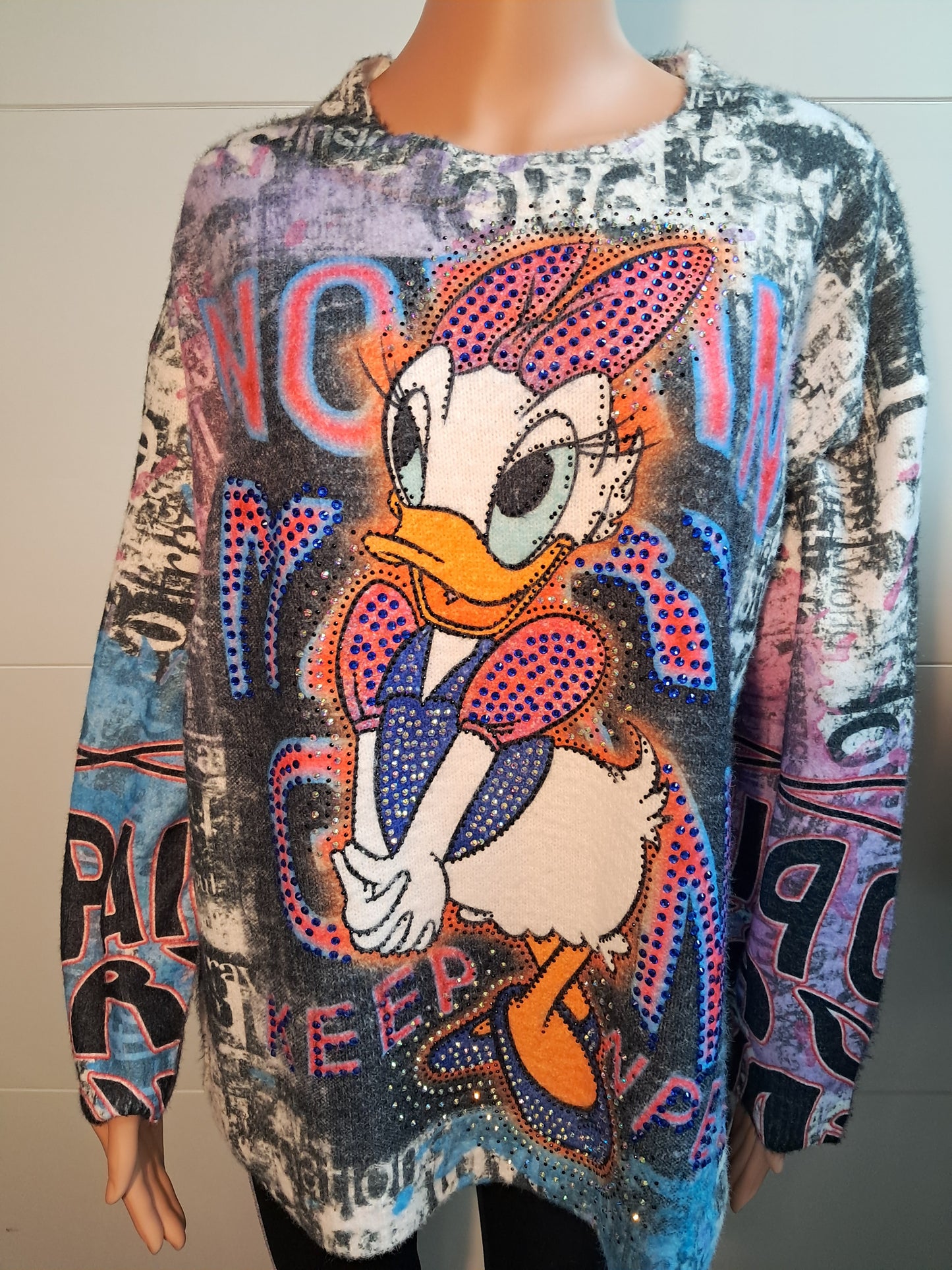Dicker Strick Pullover mit Daisy Duck bis 44/46 tragbar