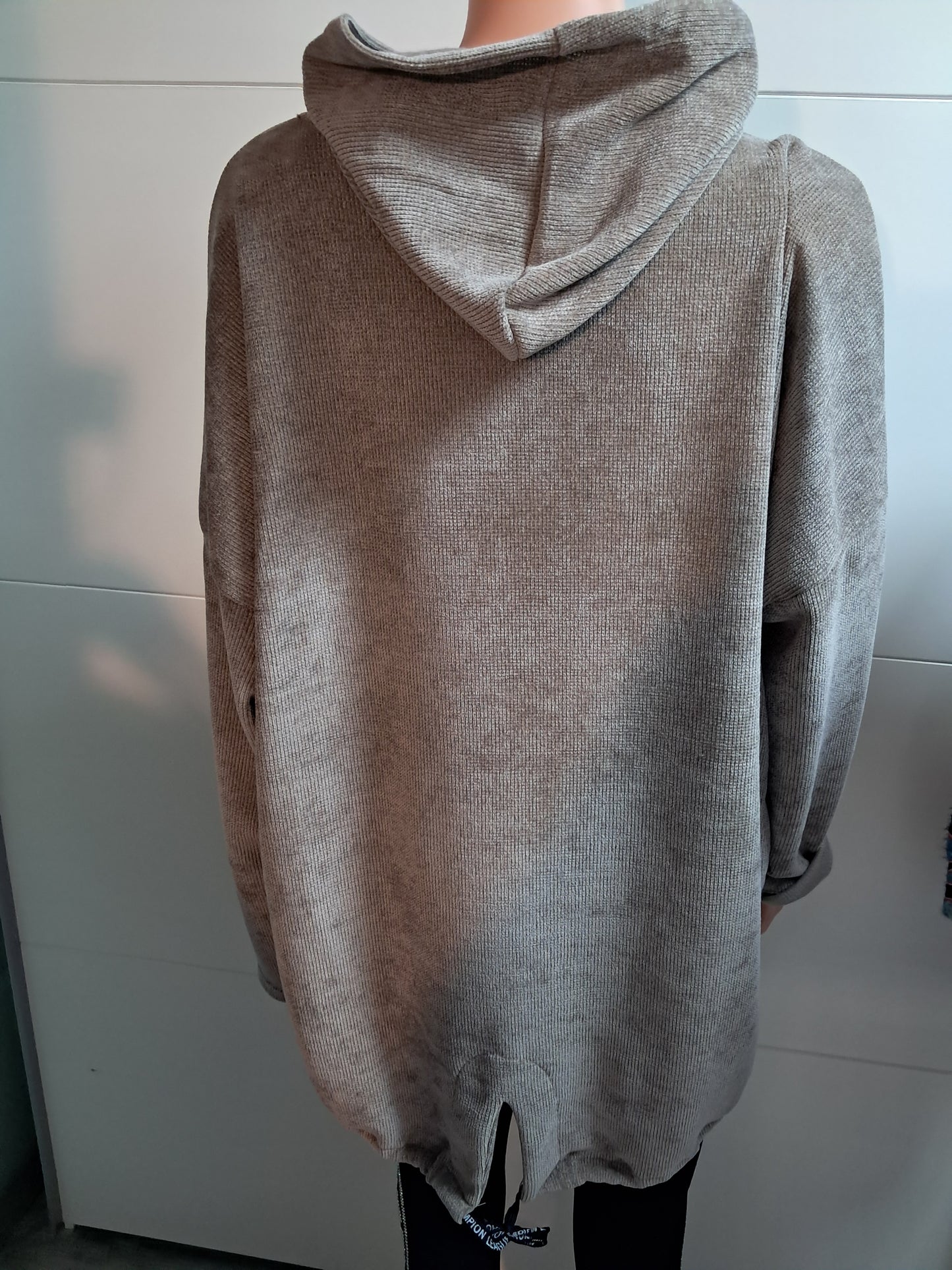 Long Cord Pullover mit Kapuze bis 44/46 tragbar