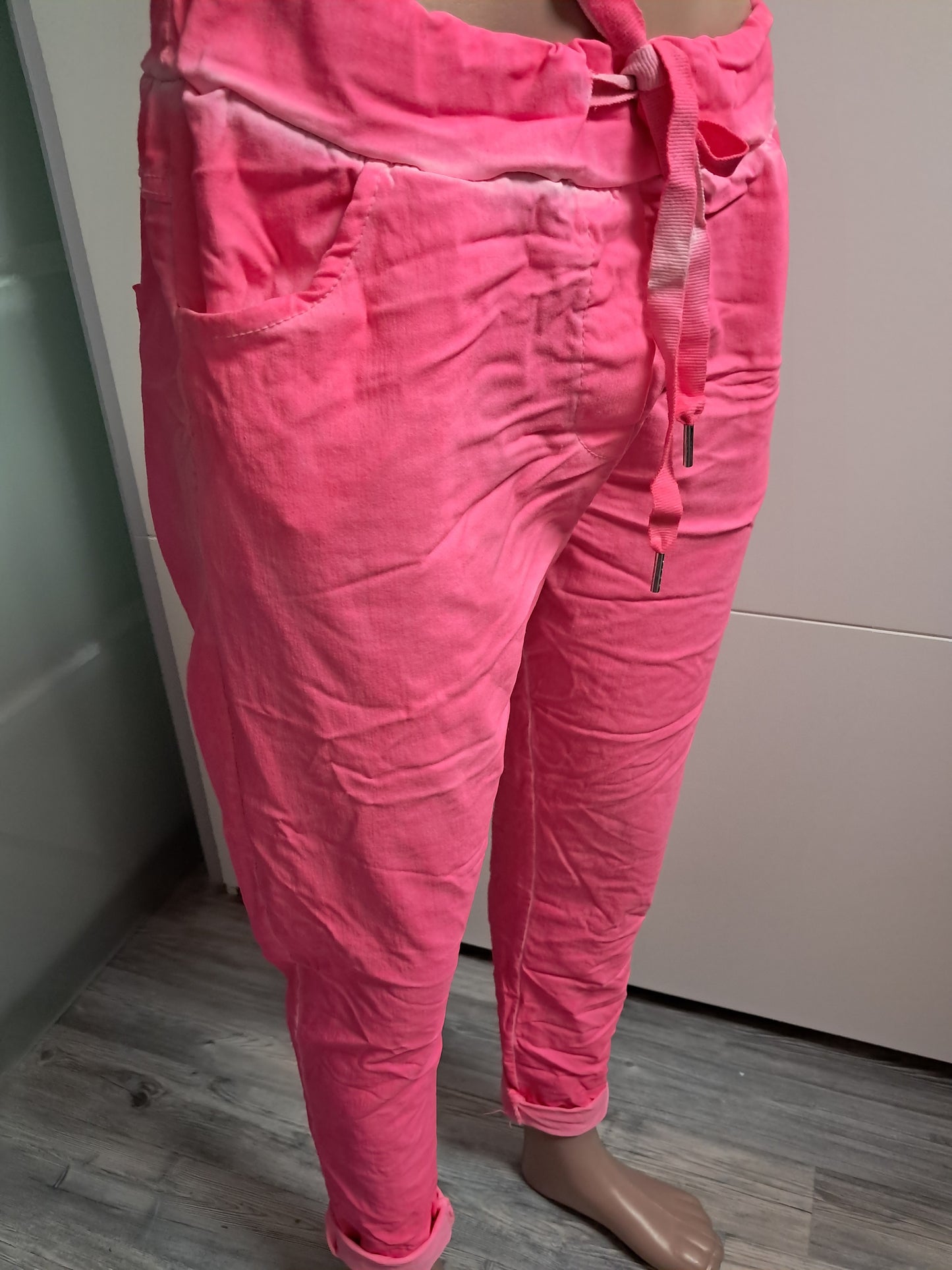 Stretch Sommerhose mit Rundum Gummizug bis Gr. 36/38 tragbar