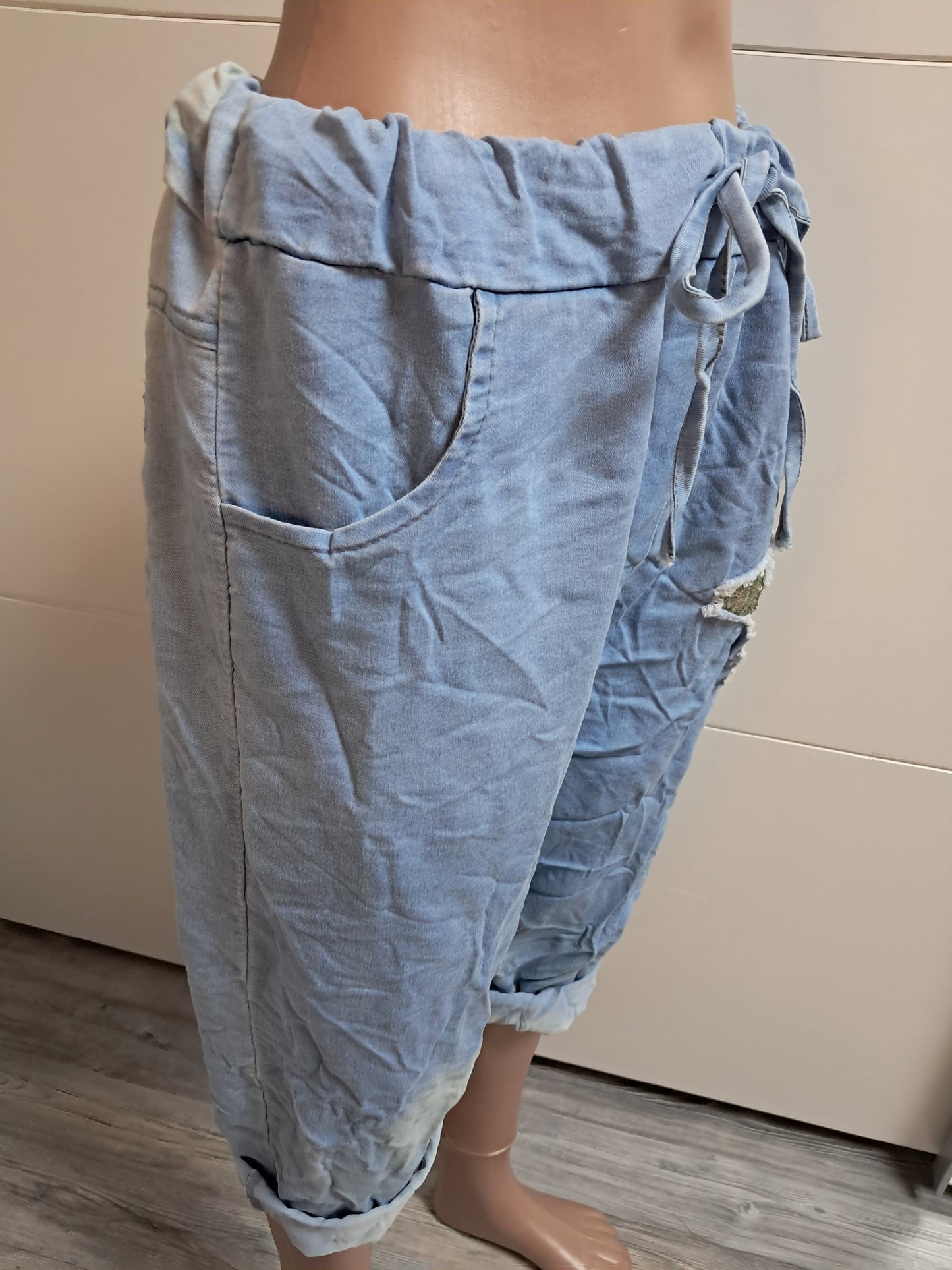 Capri Hose im leichten Jeans Stoff bis 42 tragbar