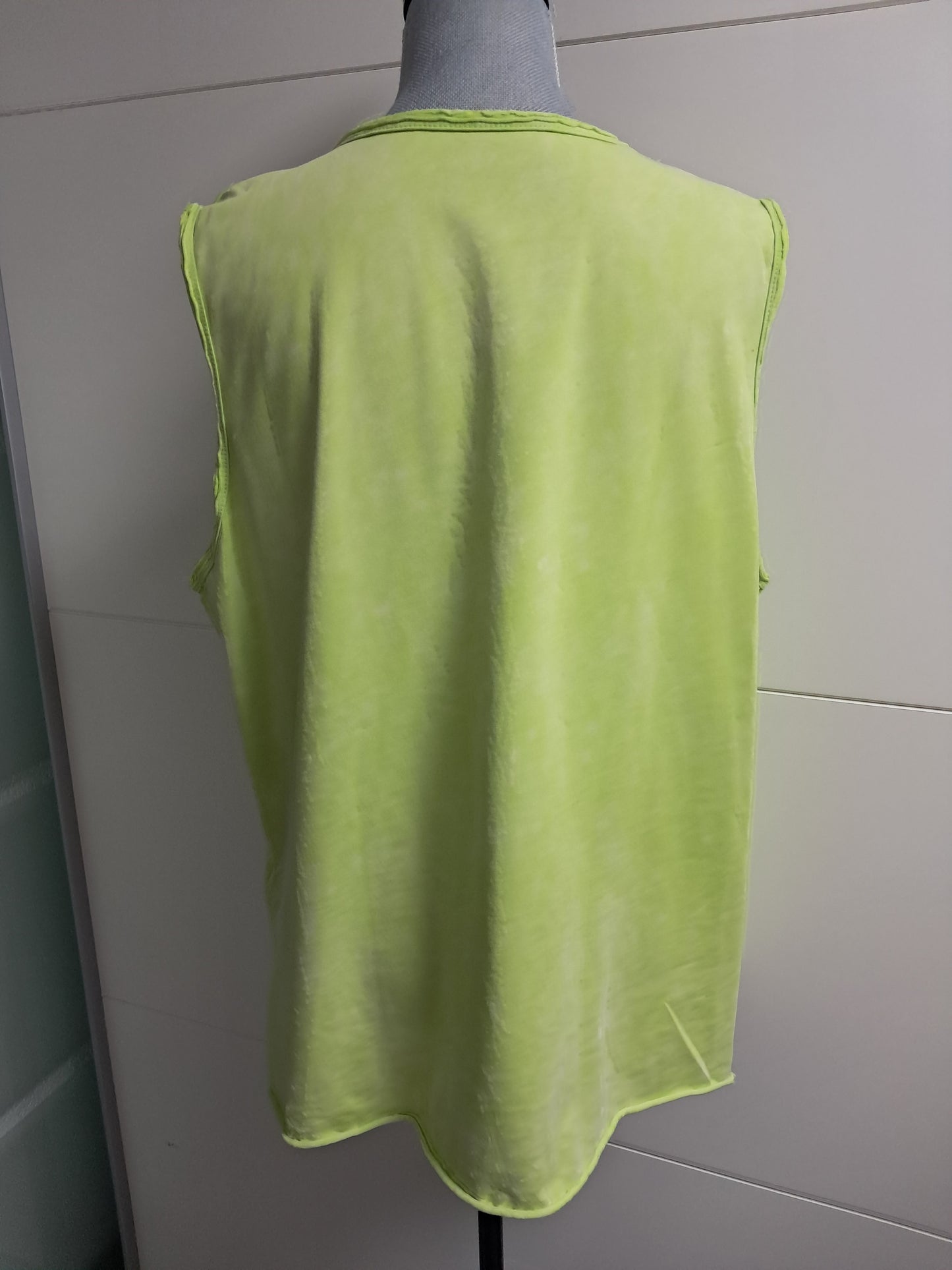 Neon Hellgrün Top mit Strass Motiv bis 46 tragbar