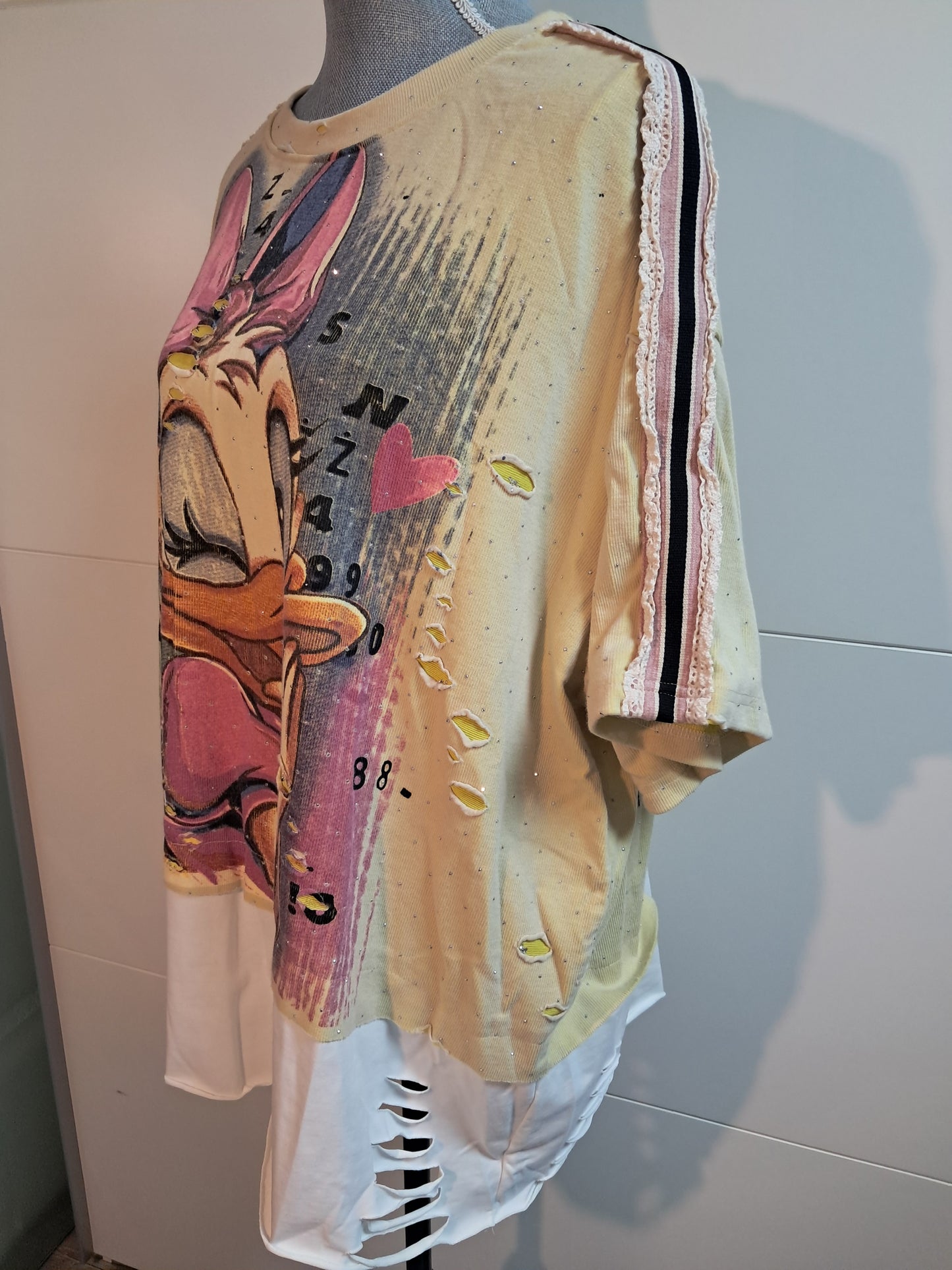 Feinstrick T-Shirt mit Cut Outs bis 48 tragbar