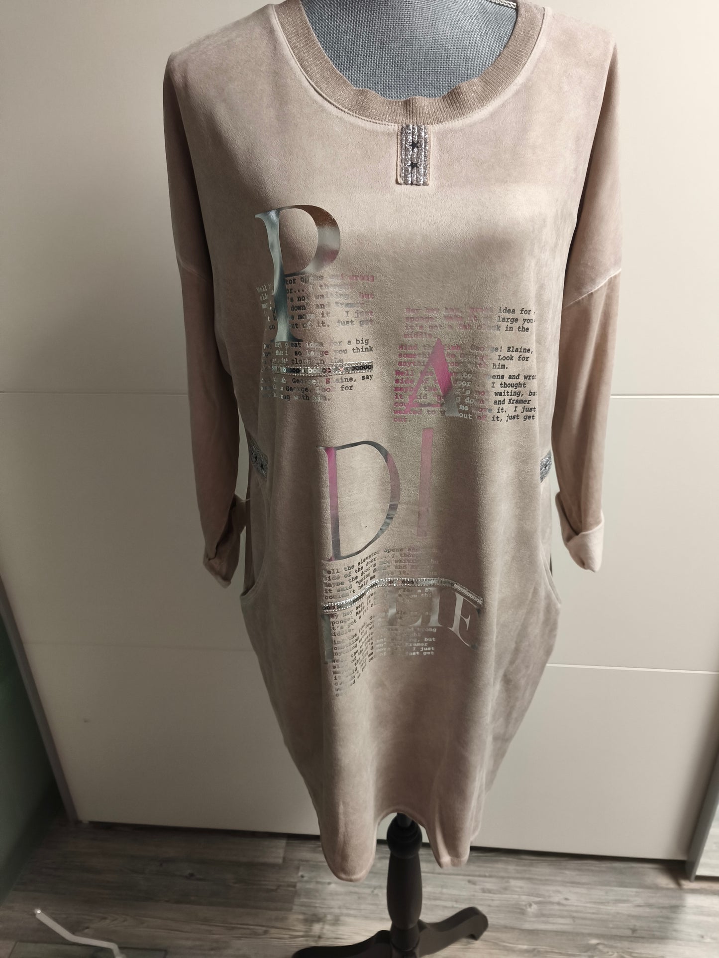Sweatshirt Kleid