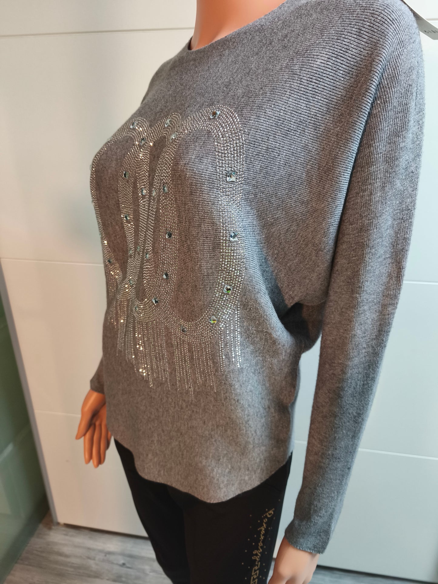 Feinstrick Pullover mit Strasssteinen bis 38 tragbar