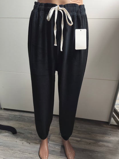 Nicki Wohlfühl Hose bis 38/40 tragbar