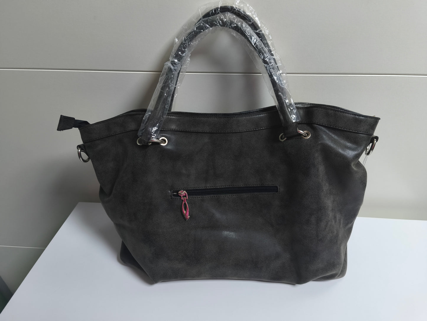 Shopper mit Tiger Strasssteinen