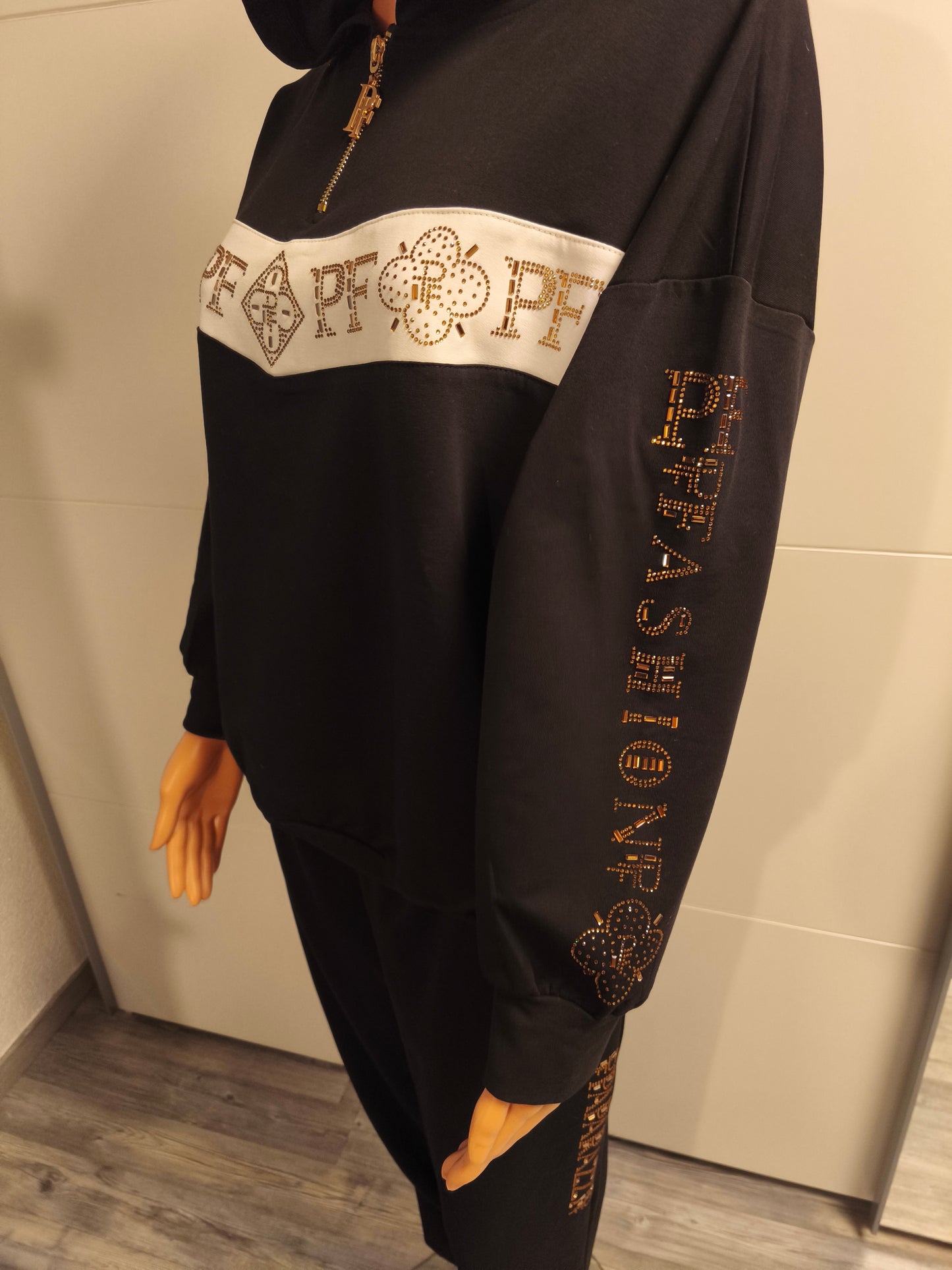 Paparazzi Fashion 2 Teiliger Anzug bis 40 tragbar