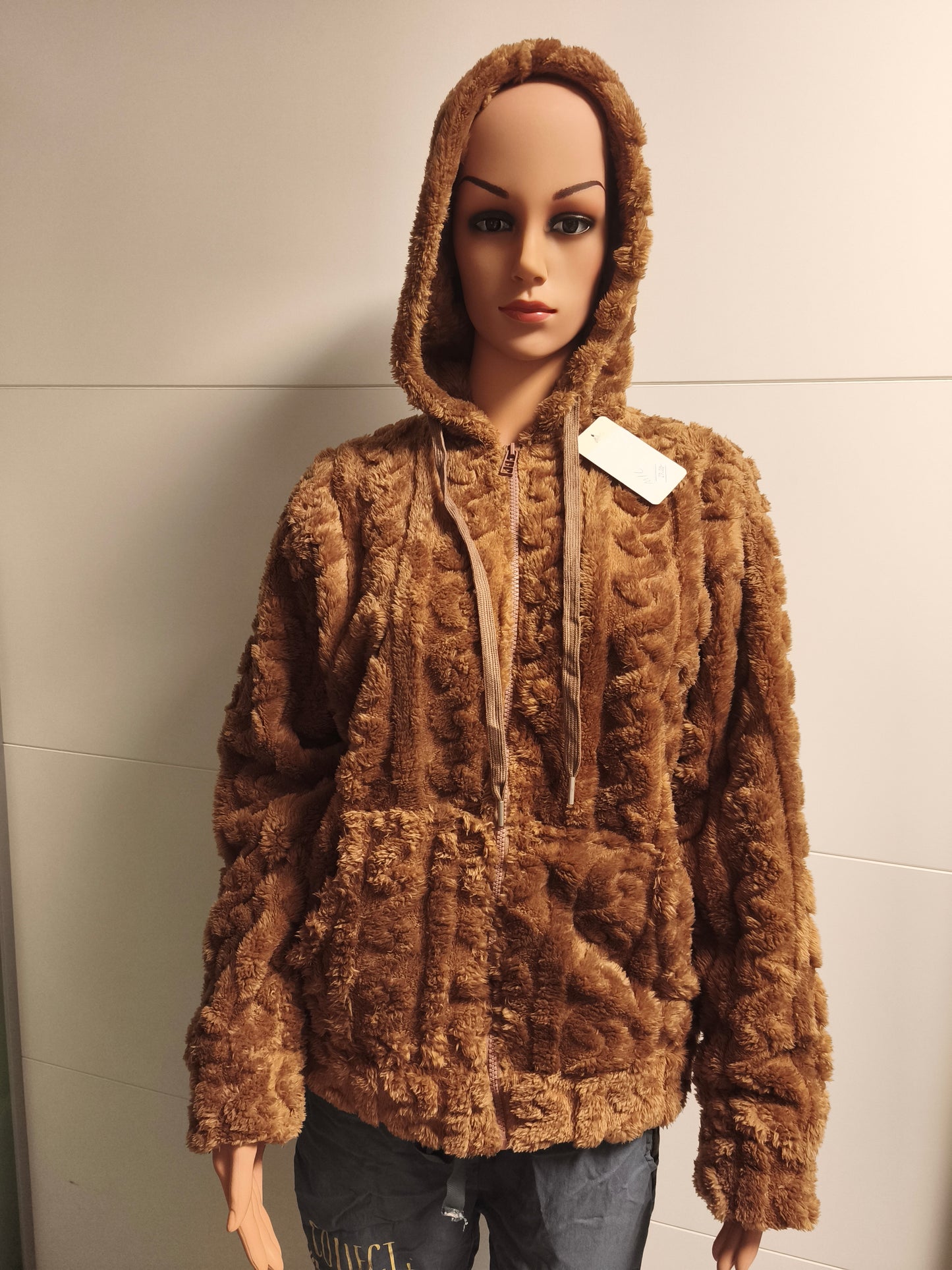 Kuschelweiche Kapuzen Jacke Mila bis Gr. M/L tragbar