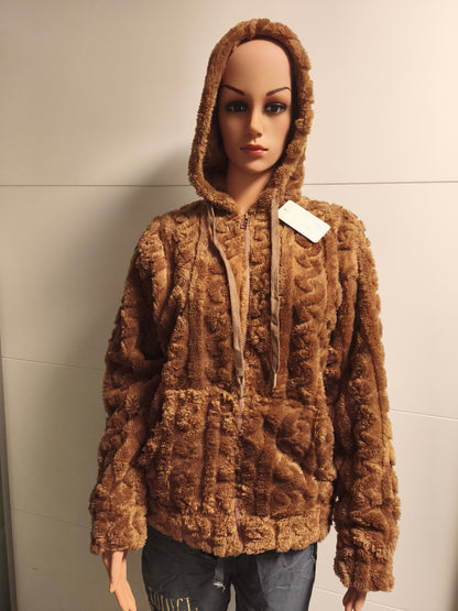 Kuschelweiche Kapuzen Jacke Mila bis Gr. M/L tragbar