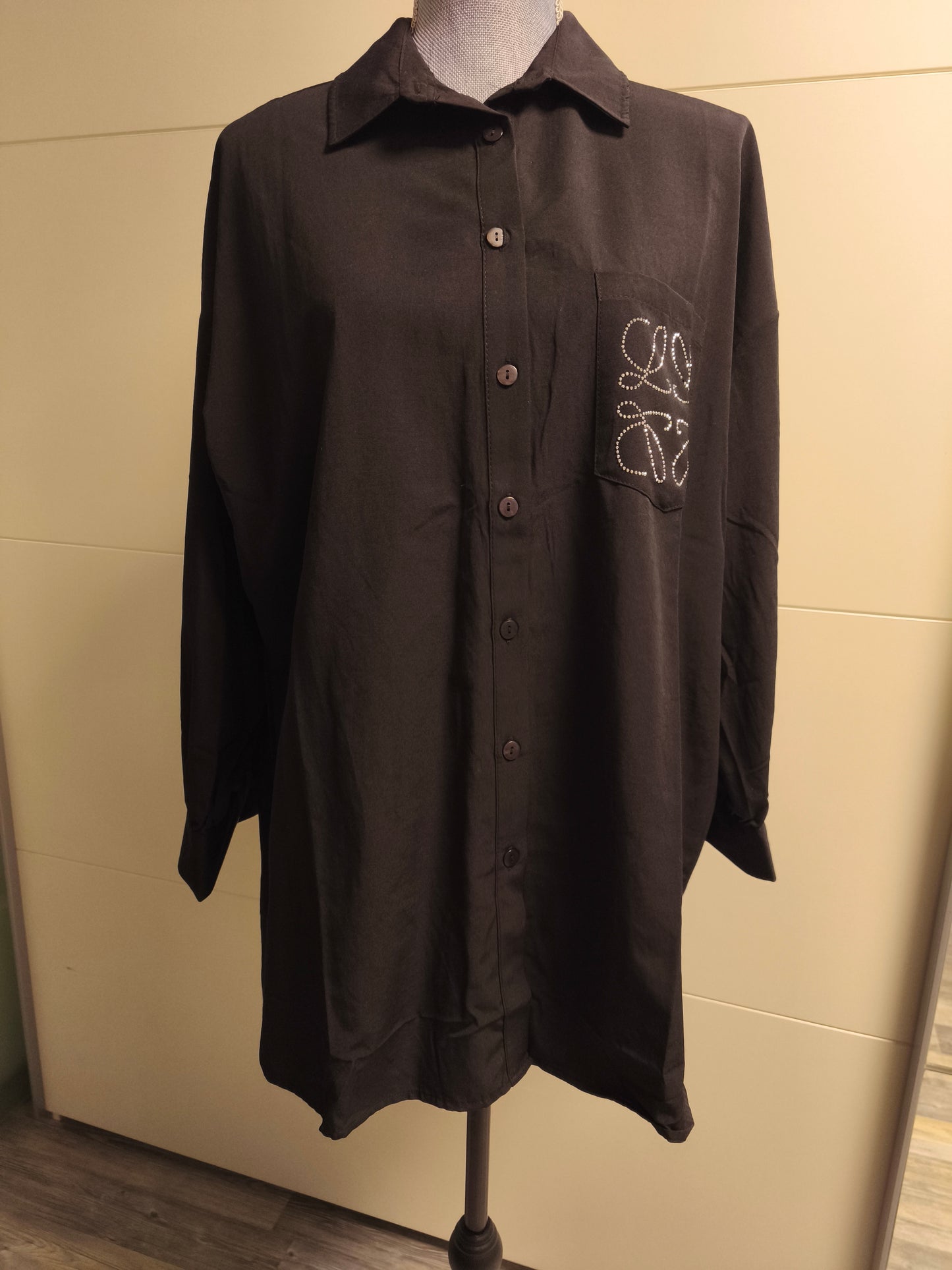 See More Oversize Hemd mit Strass