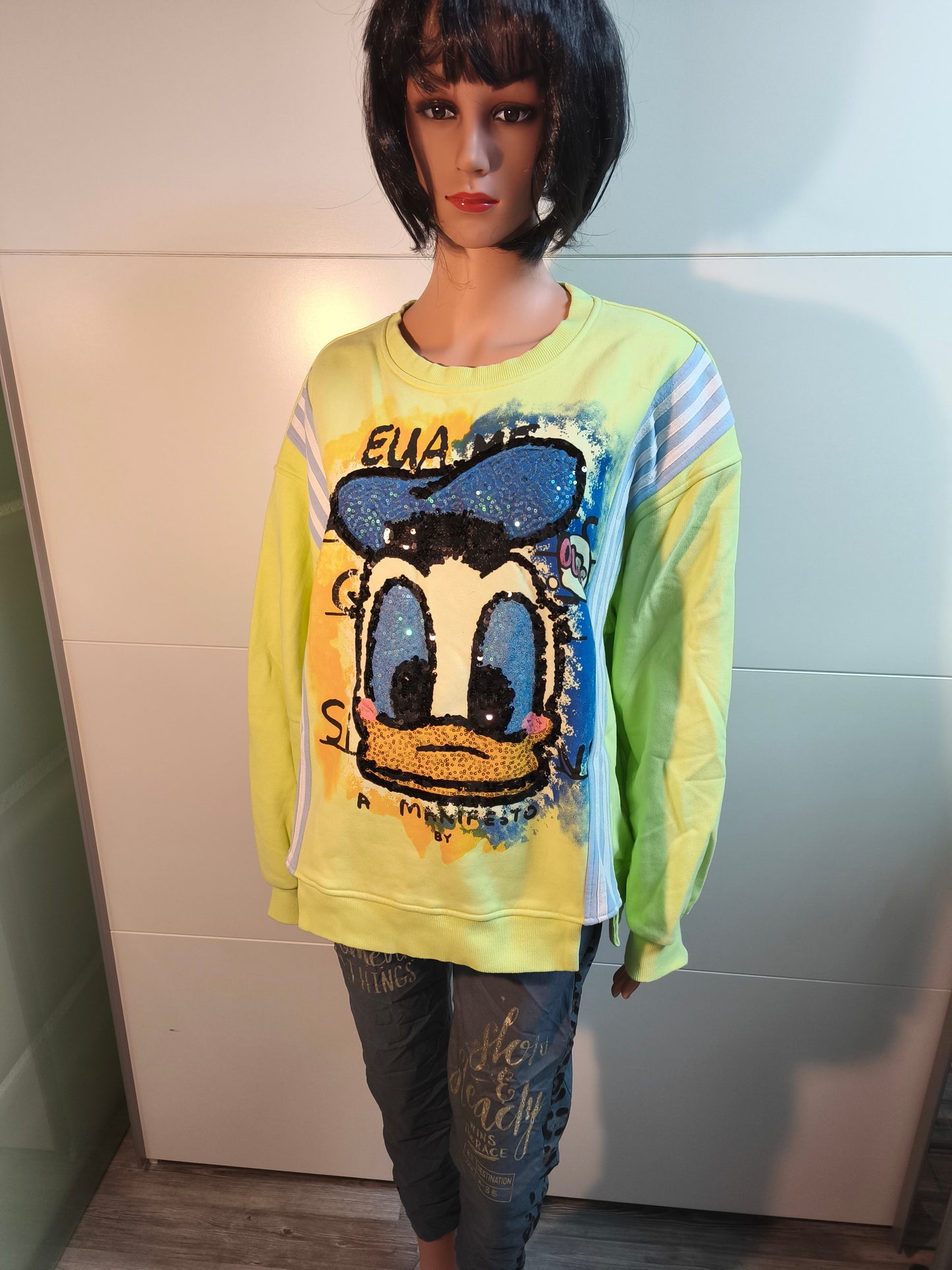 Hochwertiges Sweatshirt Ente bis Gr. 48 tragbar