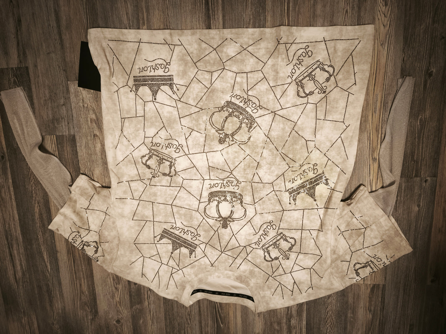Shirt mit Kronen/Netz Glitzermuster bis Gr. 46 tragbar