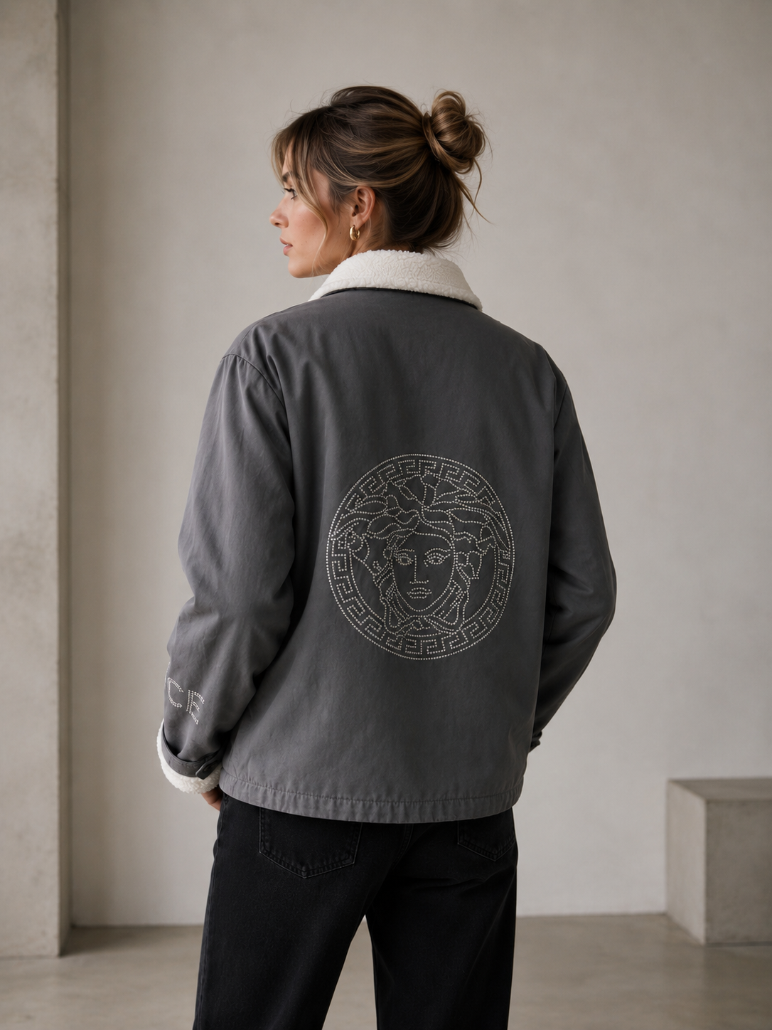 Gefütterter Blazer mit Strass 36 - 44 tragbar