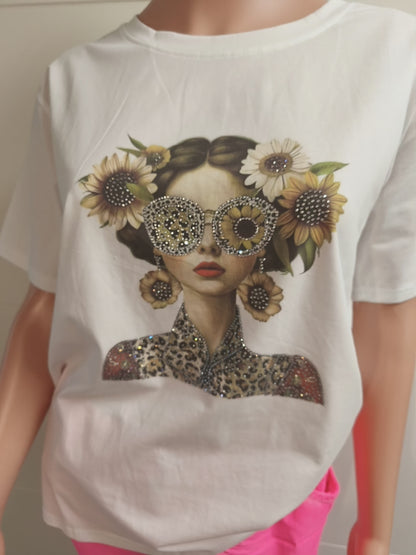 T-Shirt Frau mit Strass bis Größe 40 tragbar